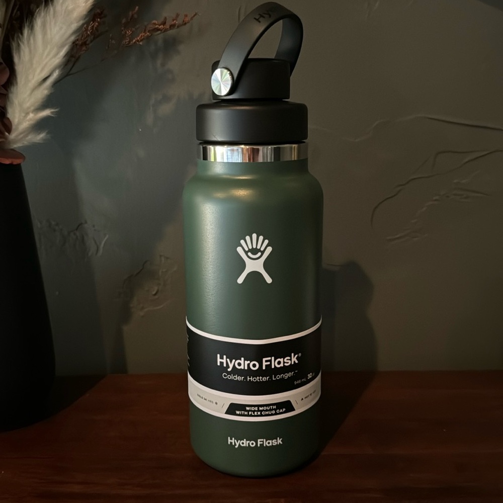 Hydro Flask 32oz wide mouth chug cap